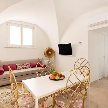 Divo - Spanish Steps * Roma