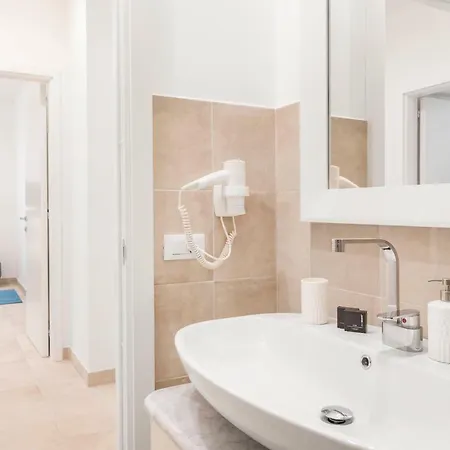 Apartman Divo - Spanish Steps *
