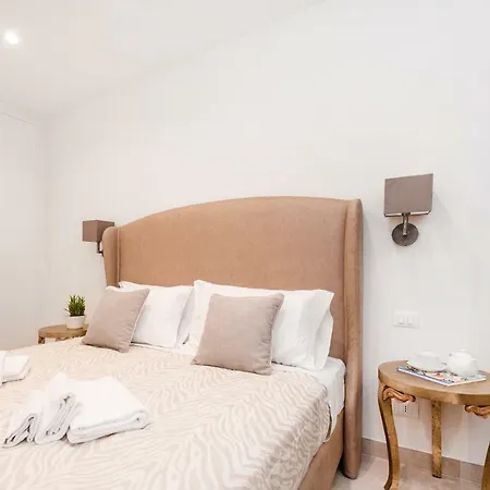 Divo - Spanish Steps Apartman Róma